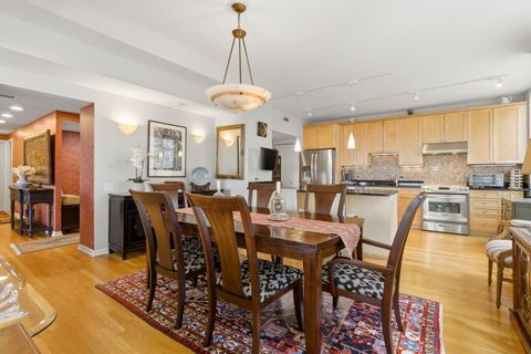 Tiny photo for 1000 N Lake Shore Plaza #24C, Chicago, IL 60611 (MLS # 12579574)