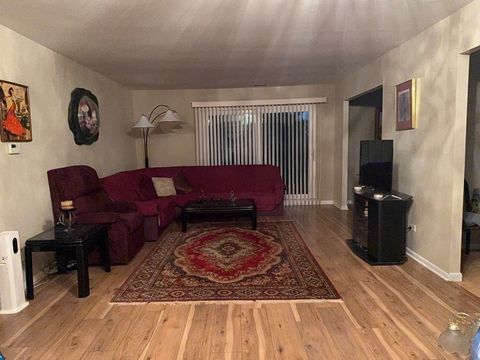 Tiny photo for 1275 E Baldwin Lane #408, Palatine, IL 60074 (MLS # 12500835)