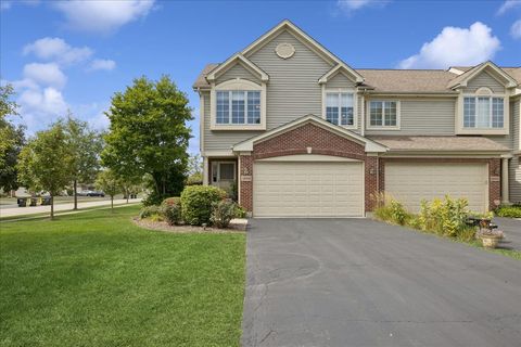 Photo of 1200 W Lake Drive, Cary, IL 60013 (MLS # 12470610)