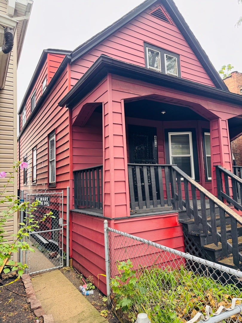 4934 W Iowa Street