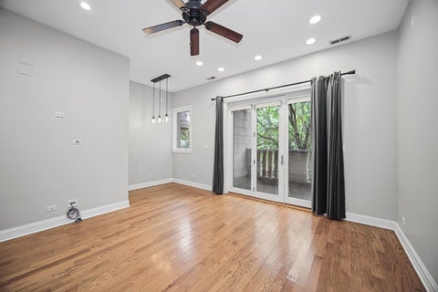 Tiny photo for 2920 N Damen Avenue #2, Chicago, IL 60618 (MLS # 12703025)