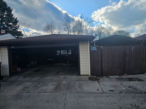 Tiny photo for 10955 S Mackinaw Avenue, Chicago, IL 60617 (MLS # 12611698)