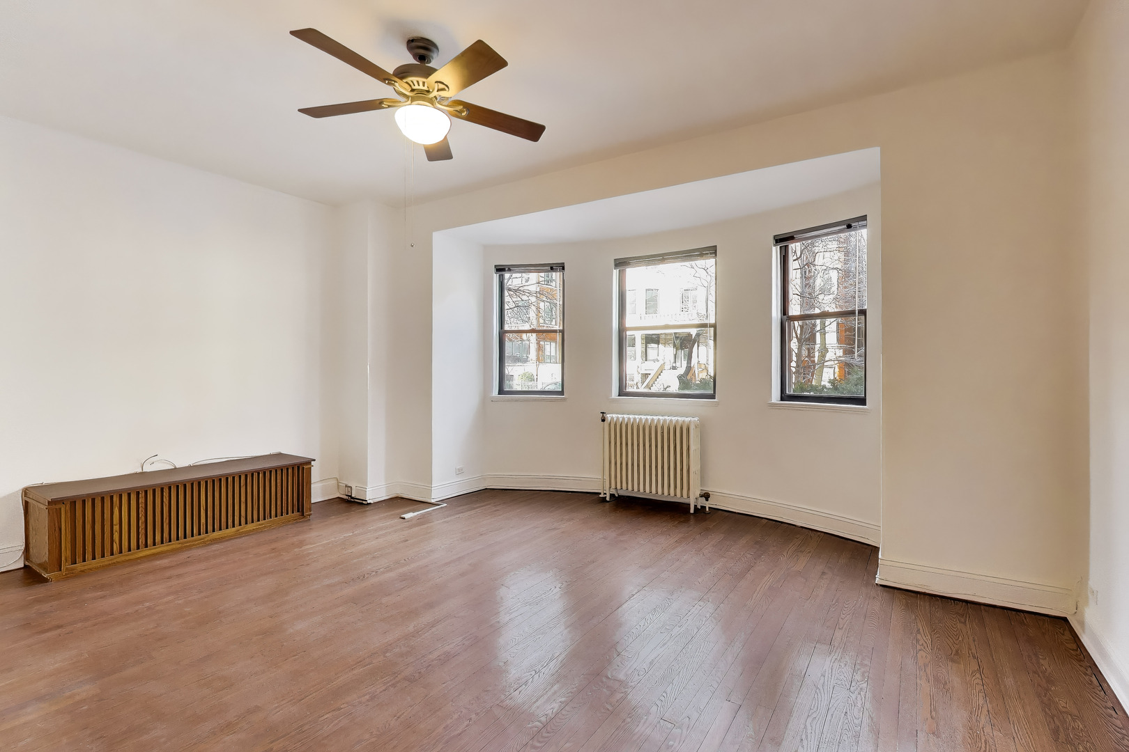 431 W Oakdale Avenue 1A