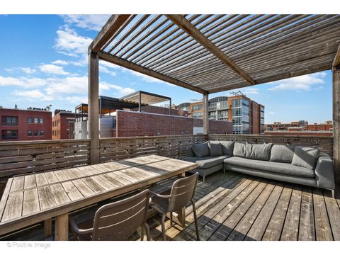 Tiny photo for 1161 W MADISON Street #4S, Chicago, IL 60607 (MLS # 12573031)