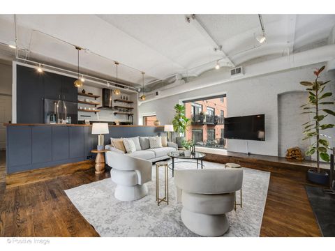 Tiny photo for 1161 W MADISON Street #4S, Chicago, IL 60607 (MLS # 12573031)