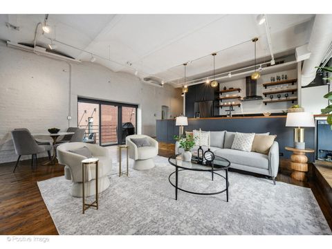 Tiny photo for 1161 W MADISON Street #4S, Chicago, IL 60607 (MLS # 12573031)