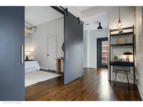 Tiny photo for 1161 W MADISON Street #4S, Chicago, IL 60607 (MLS # 12573031)