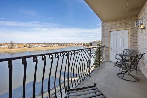 Tiny photo for 18630 Pine Lake Drive #2C, Tinley Park, IL 60477 (MLS # 12577023)