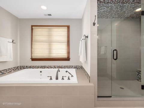 Tiny photo for 652 S Fairview Avenue, Elmhurst, IL 60126 (MLS # 12600910)