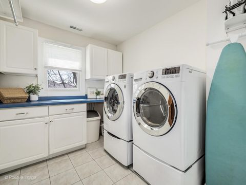 Tiny photo for 652 S Fairview Avenue, Elmhurst, IL 60126 (MLS # 12600910)