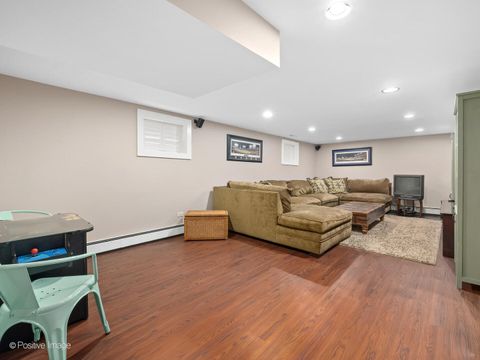 Tiny photo for 652 S Fairview Avenue, Elmhurst, IL 60126 (MLS # 12600910)
