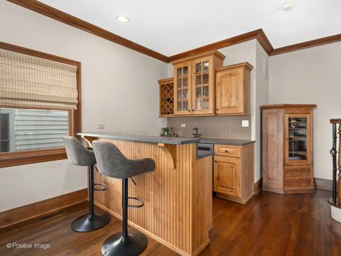 Tiny photo for 652 S Fairview Avenue, Elmhurst, IL 60126 (MLS # 12600910)