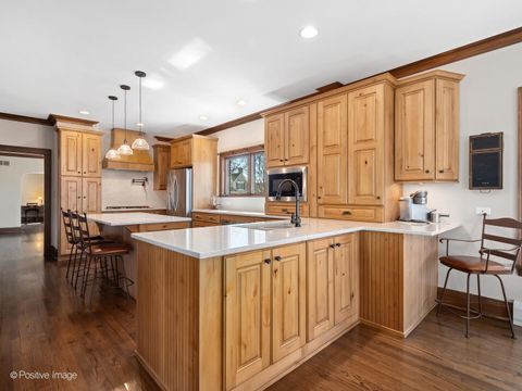 Tiny photo for 652 S Fairview Avenue, Elmhurst, IL 60126 (MLS # 12600910)