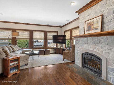 Tiny photo for 652 S Fairview Avenue, Elmhurst, IL 60126 (MLS # 12600910)