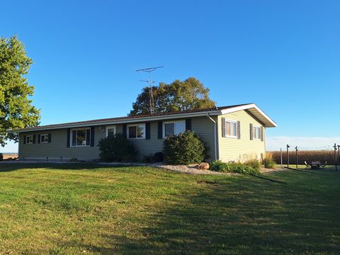 Tiny photo for 2117 US RT 30, West Brooklyn, IL 61378 (MLS # 12484733)