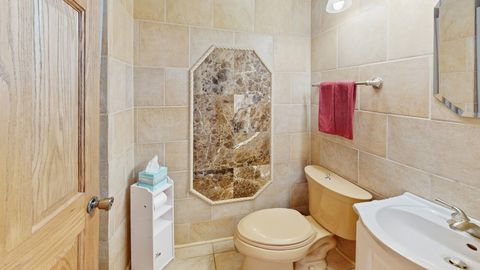 Tiny photo for 1108 Almond Drive, Aurora, IL 60506 (MLS # 12610563)