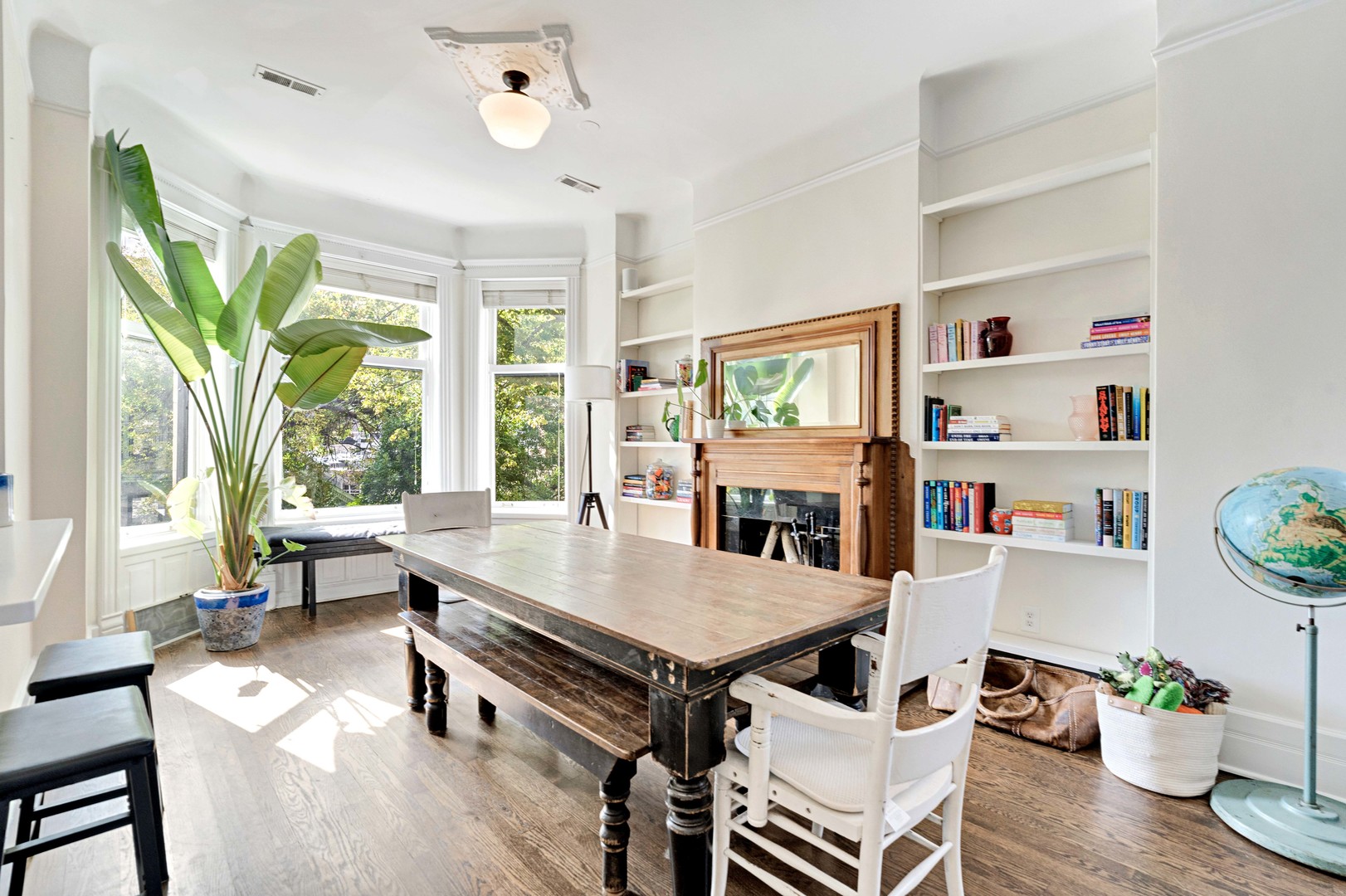 626 W Belden Avenue 3