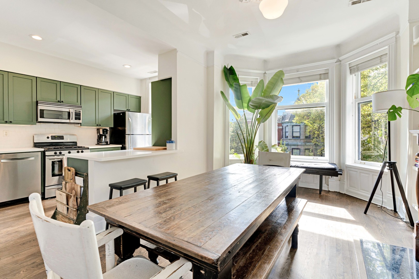 626 W Belden Avenue 3