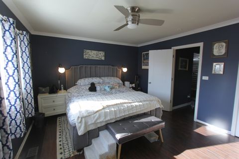 Tiny photo for 98 Wiltshire Court, Schaumburg, IL 60193 (MLS # 12529137)