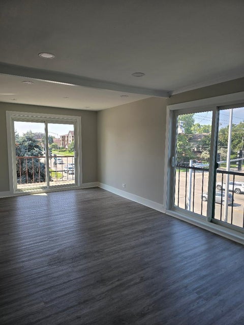 Tiny photo for 10241 Central Avenue #3D, Oak Lawn, IL 60453 (MLS # 12758006)