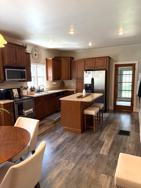 Tiny photo for 613 W Henry Street, Pontiac, IL 61764 (MLS # 12665098)