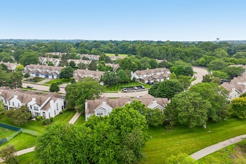Tiny photo for 621 Woodhaven Drive, Mundelein, IL 60060 (MLS # 12723794)