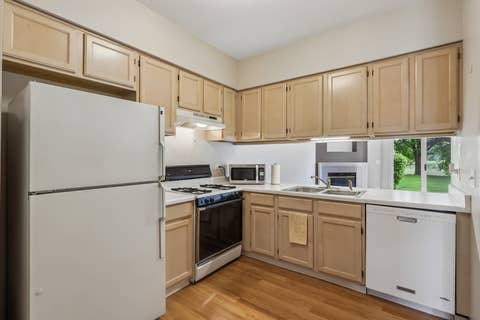 Tiny photo for 621 Woodhaven Drive, Mundelein, IL 60060 (MLS # 12723794)