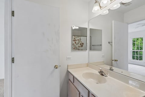 Tiny photo for 621 Woodhaven Drive, Mundelein, IL 60060 (MLS # 12723794)