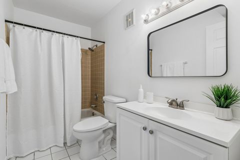 Tiny photo for 605 Limerick Lane #2C, Schaumburg, IL 60193 (MLS # 12641130)