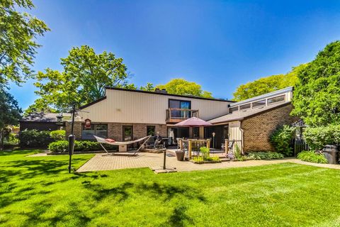 A home in Mount Prospect