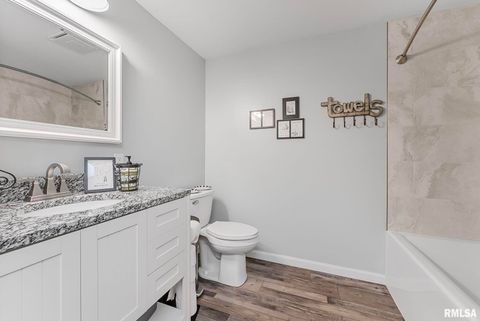 Tiny photo for 1517 W LOMBARD Street, Davenport, IA 52804 (MLS # QC4269721)