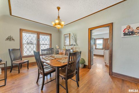 Tiny photo for 1517 W LOMBARD Street, Davenport, IA 52804 (MLS # QC4269721)