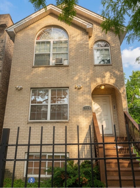 Photo of 754 S KENNETH Avenue, Chicago, IL 60624 (MLS # 12684735)