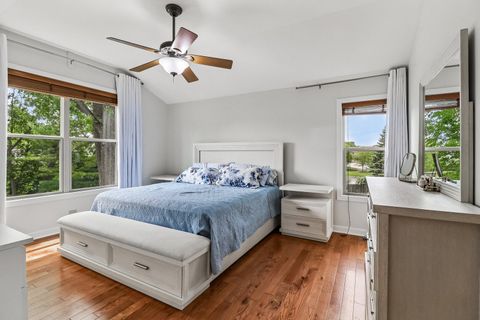 Tiny photo for 200 Sunset Court, Lake Zurich, IL 60047 (MLS # 12659784)
