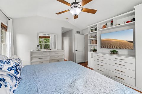 Tiny photo for 200 Sunset Court, Lake Zurich, IL 60047 (MLS # 12659784)