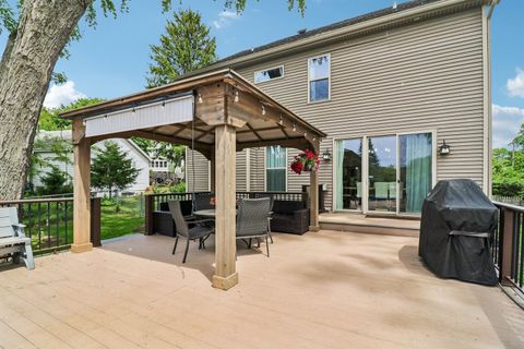 Tiny photo for 200 Sunset Court, Lake Zurich, IL 60047 (MLS # 12659784)