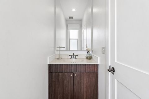Tiny photo for 200 Sunset Court, Lake Zurich, IL 60047 (MLS # 12659784)