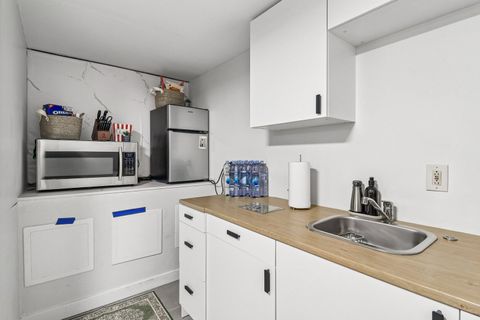 Tiny photo for 200 Sunset Court, Lake Zurich, IL 60047 (MLS # 12659784)