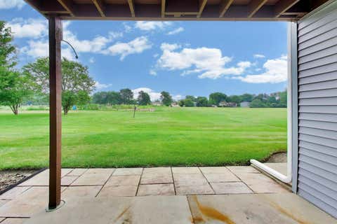 Tiny photo for 917 Golf Course Road #1, Crystal Lake, IL 60014 (MLS # 12711389)