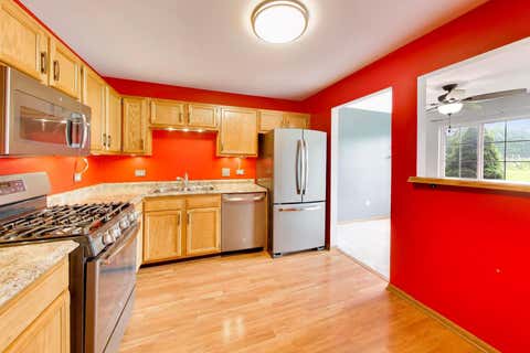 Tiny photo for 917 Golf Course Road #1, Crystal Lake, IL 60014 (MLS # 12711389)