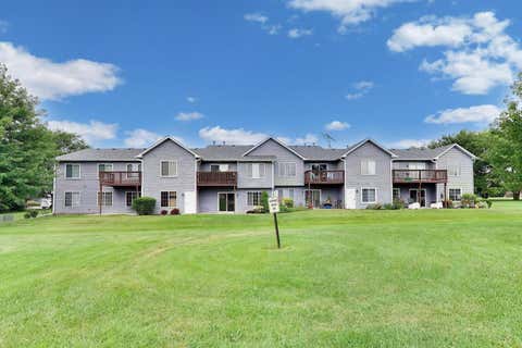 Tiny photo for 917 Golf Course Road #1, Crystal Lake, IL 60014 (MLS # 12711389)