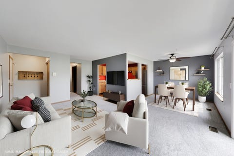 Tiny photo for 917 Golf Course Road #1, Crystal Lake, IL 60014 (MLS # 12711389)