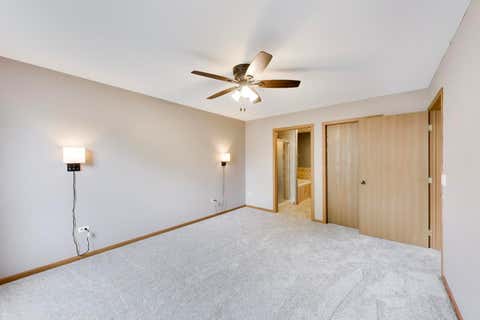 Tiny photo for 917 Golf Course Road #1, Crystal Lake, IL 60014 (MLS # 12711389)