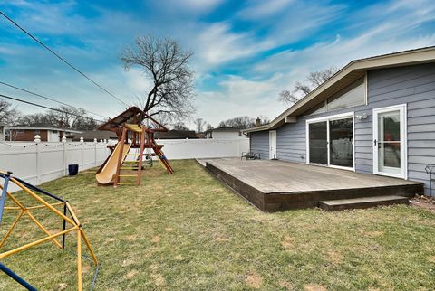 Tiny photo for 1105 S Euclid Avenue, Villa Park, IL 60181 (MLS # 12577606)
