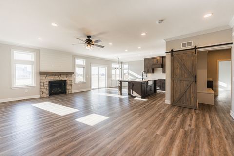 Tiny photo for 734 Independence Avenue, Sycamore, IL 60178 (MLS # 12541282)