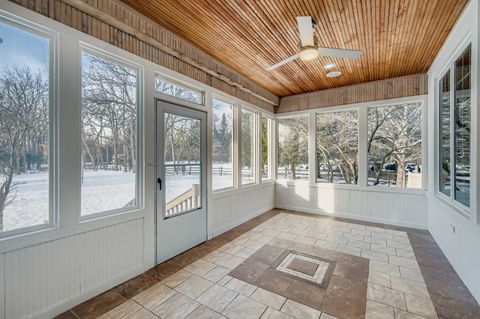 Tiny photo for 1161 Gavin Court, Lake Forest, IL 60045 (MLS # 12559296)