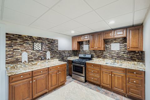 Tiny photo for 1161 Gavin Court, Lake Forest, IL 60045 (MLS # 12559296)