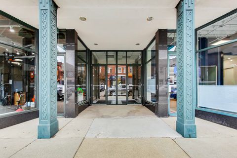 Tiny photo for 7509 Madison Street #B3, Forest Park, IL 60130 (MLS # 12631360)