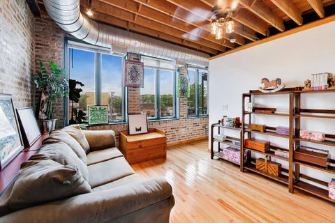 Tiny photo for 7509 Madison Street #B3, Forest Park, IL 60130 (MLS # 12631360)