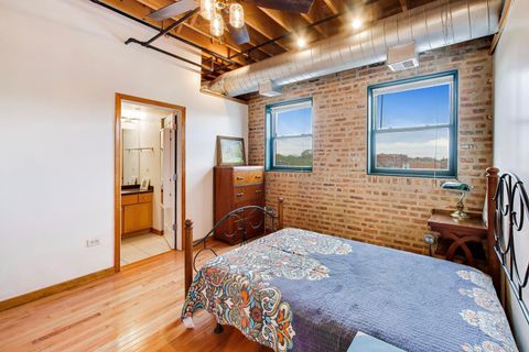 Tiny photo for 7509 Madison Street #B3, Forest Park, IL 60130 (MLS # 12631360)
